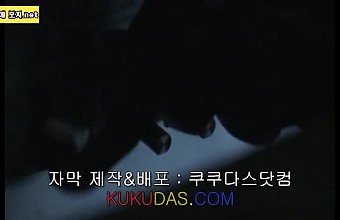 야동랜드 무료 야동보기: [자체자막]출장간 사이 스토커에게 뺏긴 아내 아사미 오가와 질내 사정 중출 질싸 불륜 엉덩이 글래머 유부녀 미시 애플힙